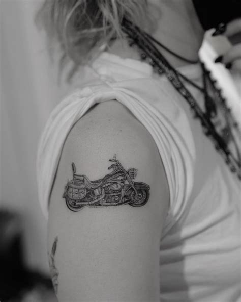 miley cyrus motorcycle tattoo|miley cyrus tattoo meaning.